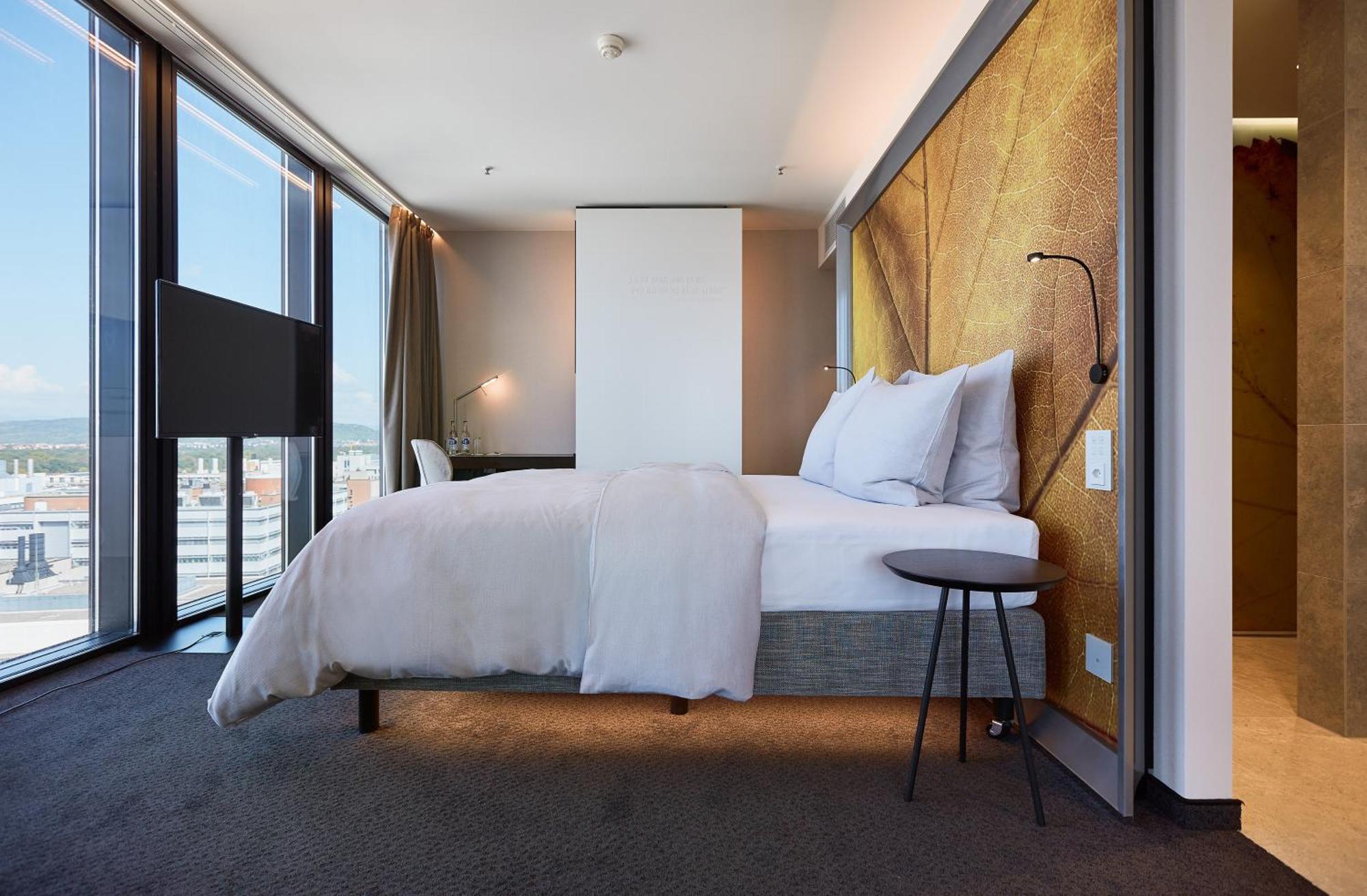 Comfort King Room,685128771:JPEG